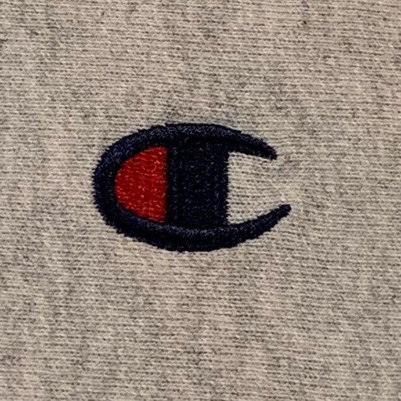 CHAMPION REVERSE WEAVE WOMENS LIGHT GREY CREWNECK PULLOVER SWEATER SIZE MEDIUM - Picture 3 of 6